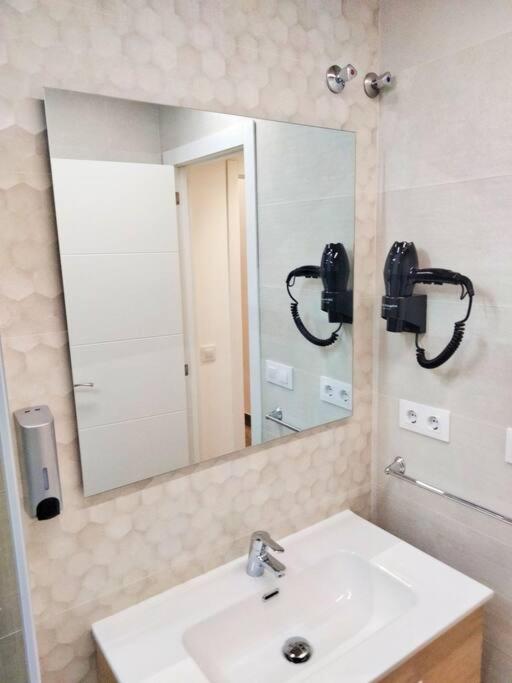 Loft La Calahorra Del Bere Con Posibilidad De Aparcamiento Pregunta Por El Pack Mas Amor Cordoba Exterior photo