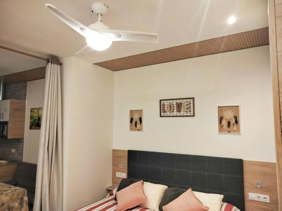 Loft La Calahorra Del Bere Con Posibilidad De Aparcamiento Pregunta Por El Pack Mas Amor Cordoba Exterior photo
