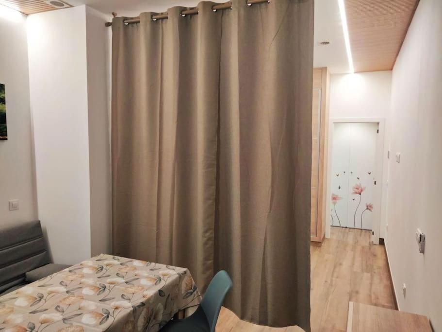 Loft La Calahorra Del Bere Con Posibilidad De Aparcamiento Pregunta Por El Pack Mas Amor Cordoba Exterior photo